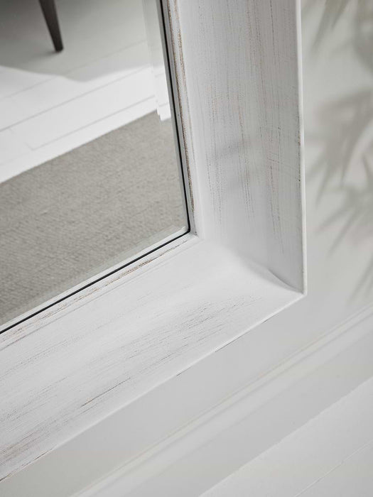 Hestia Mirror