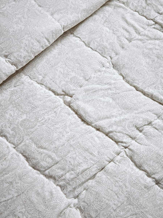 Paisley Super King Bedspread