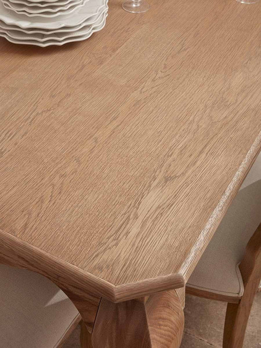 Soline Dining Table