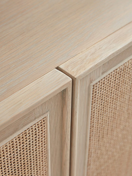 Astrid Media Unit