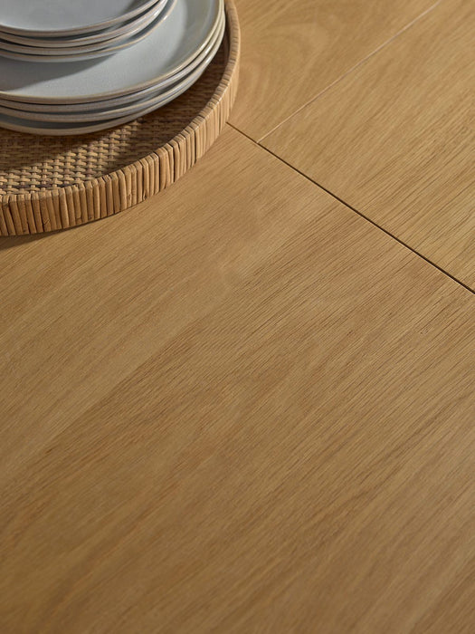Gyda Extendable Dining Table