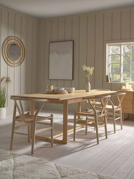 Gyda Extendable Dining Table