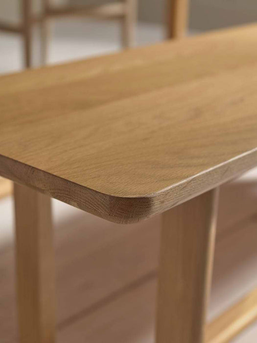 Gyda Bench