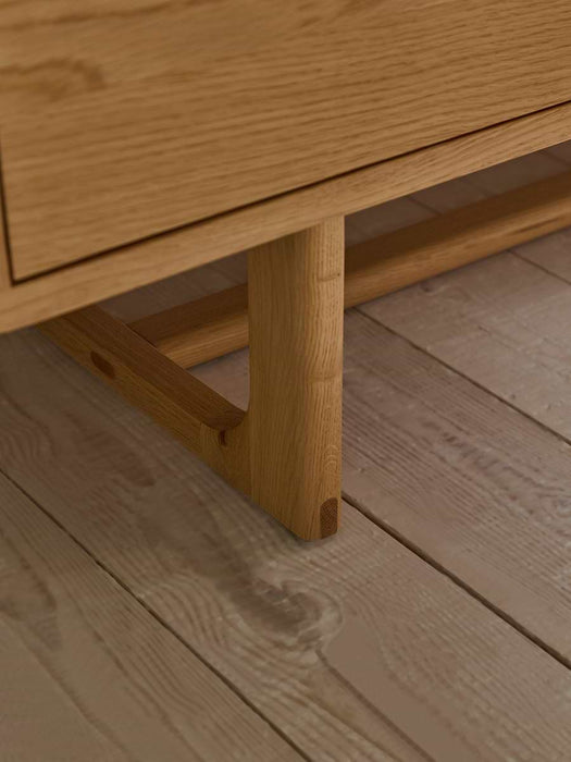 Gyda Sideboard