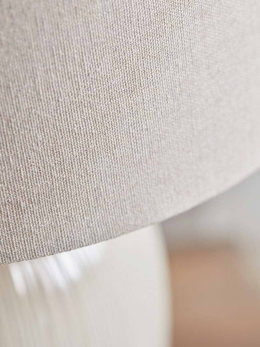 Round Ribbed Table lamp - Neutral