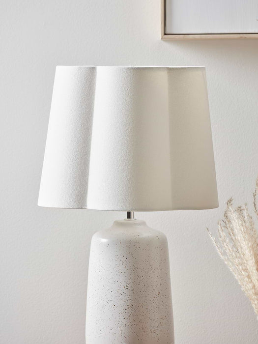Tapered Scalloped Edge Shade - Small