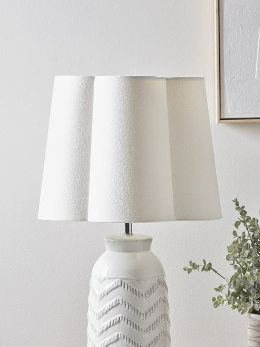 Tapered Scalloped Edge Shade - Small