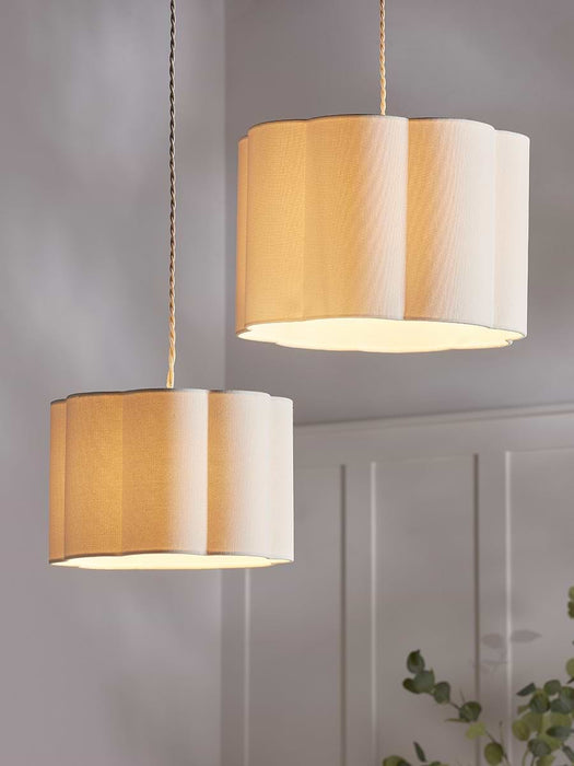 Scalloped Edge Shade