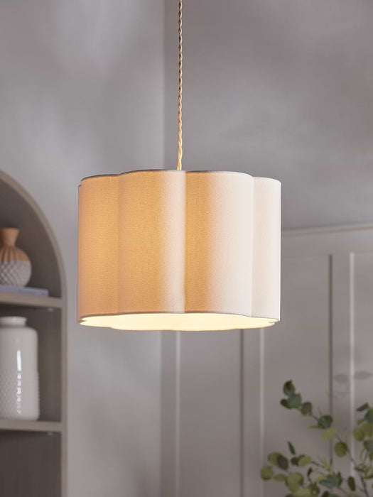 Scalloped Edge Shade