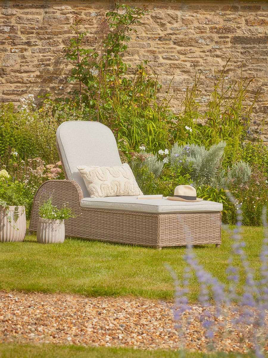 Marlow Lounger