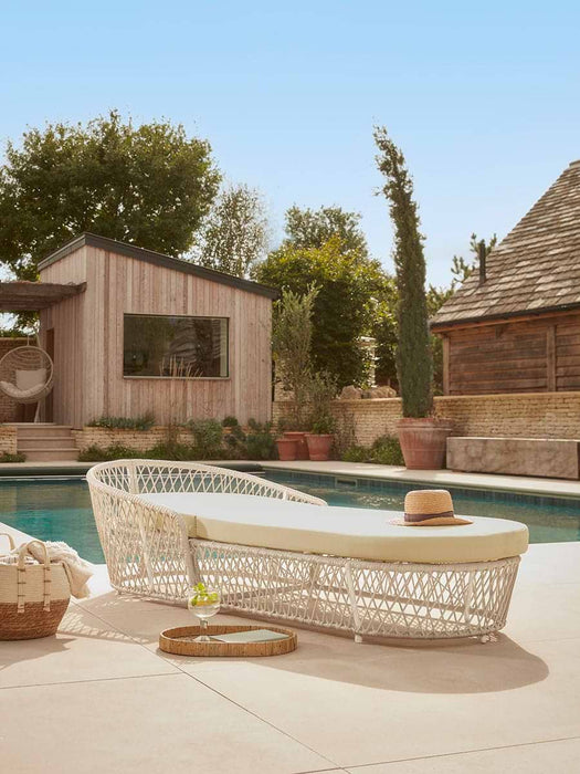 Milos Lounger
