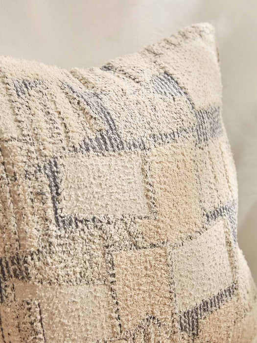 Alden Cushion