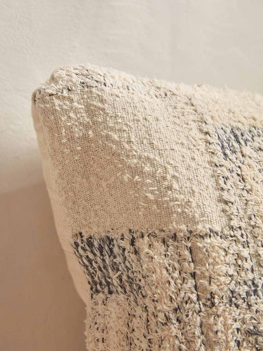 Alden Cushion