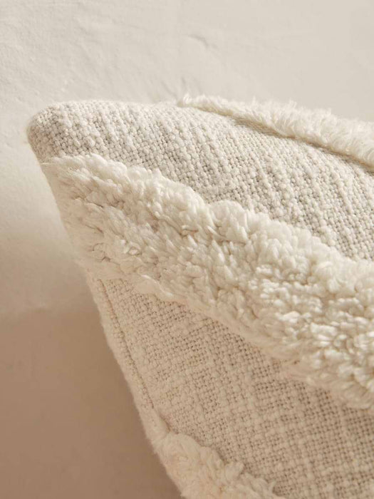 Lusa Cushion