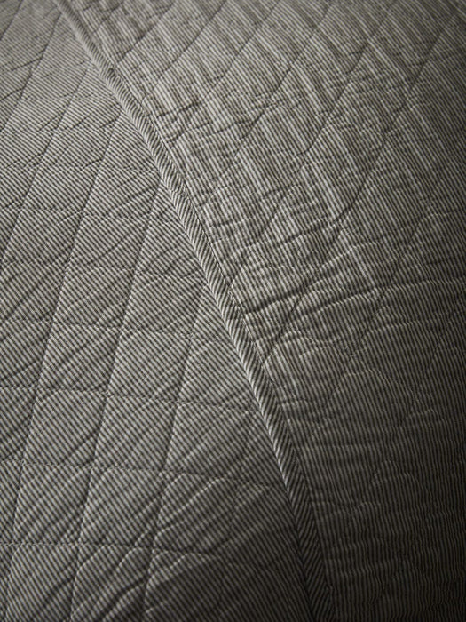 Cotton Black & White Quilted Throw