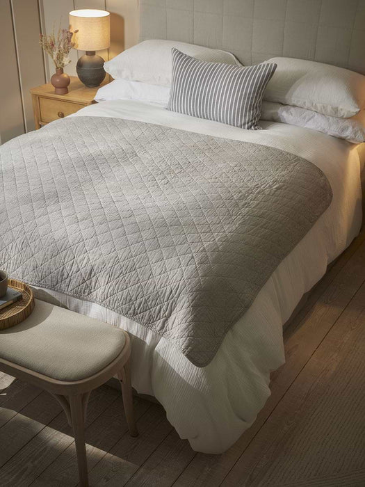 Cotton Black & White Quilted Throw