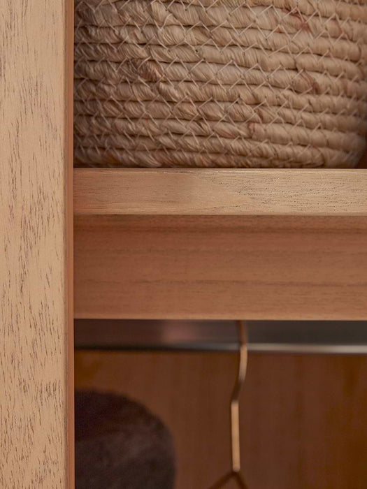 Mia Wardrobe