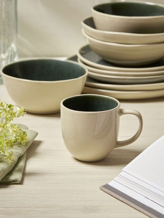 Four Edie Dinner Plates
