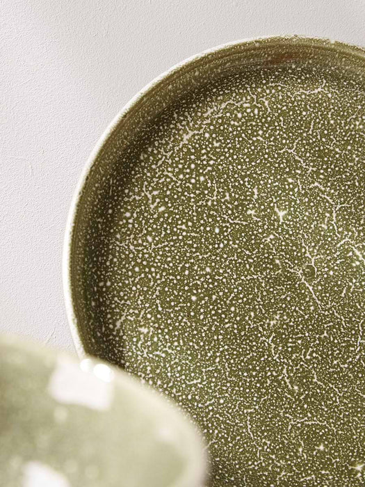 Twelve Piece Lila Dinnerware Set