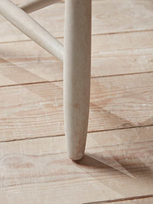White Wooden Spindle back Dining Chair - Set of 2