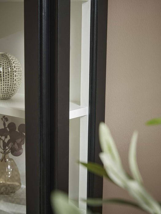 Victoria Wall Cabinet