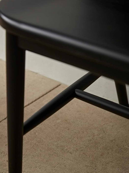 Spindle Back Bench - Black