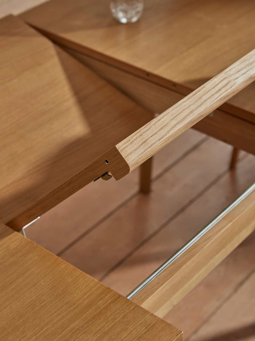 Weathered Oak Extendable Rectangle Dining Table - 6 to 8 Seater