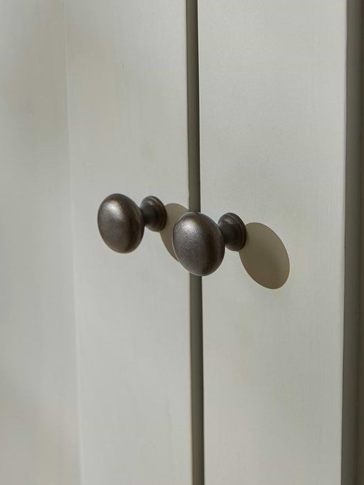 Hanne Larder Pantry