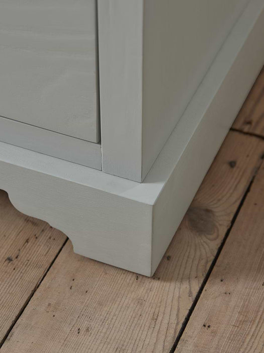Hanne Larder Cabinet - Marble