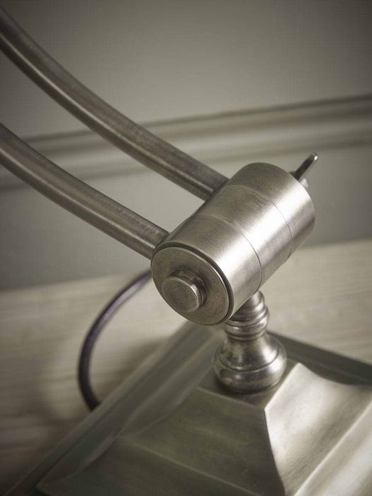 Ribbed Dome Office Lamp