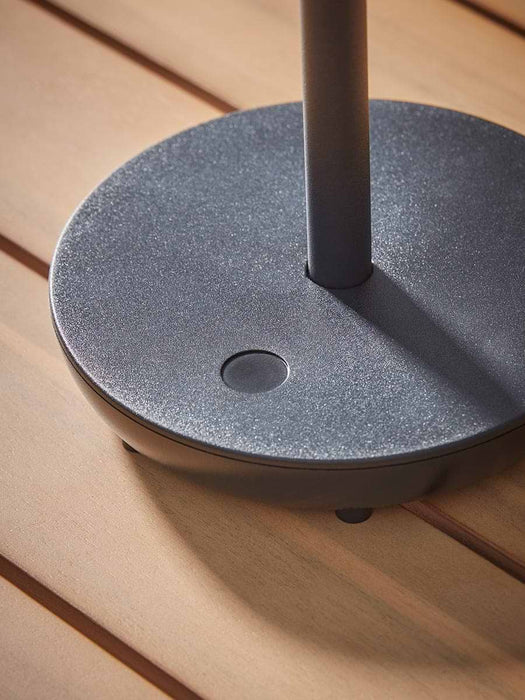 Rechargeable Outdoor Table Lamp