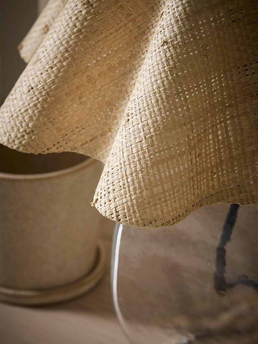 Woven Wavy Shade