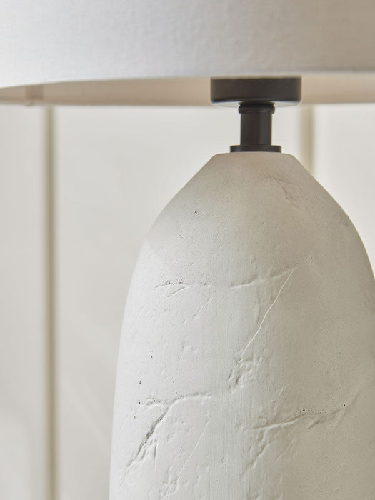 Chaya Table Lamp