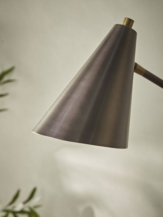 Ayden Desk Lamp