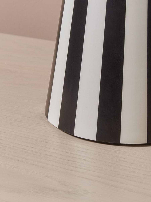 Black & White Tapered Table Lamp