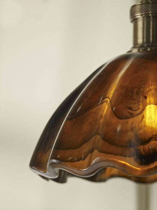 Amber Scalloped Wall Light