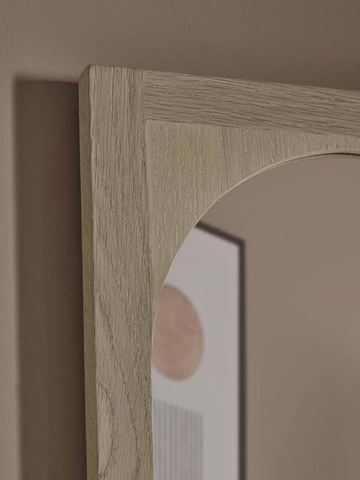 Double Arched Mirror