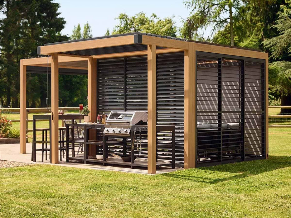 Hampton Pergola
