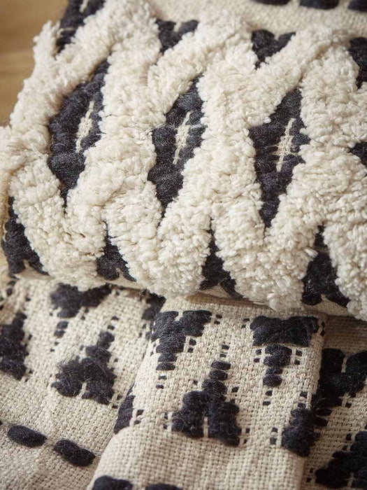 Abstract Tufted Throw