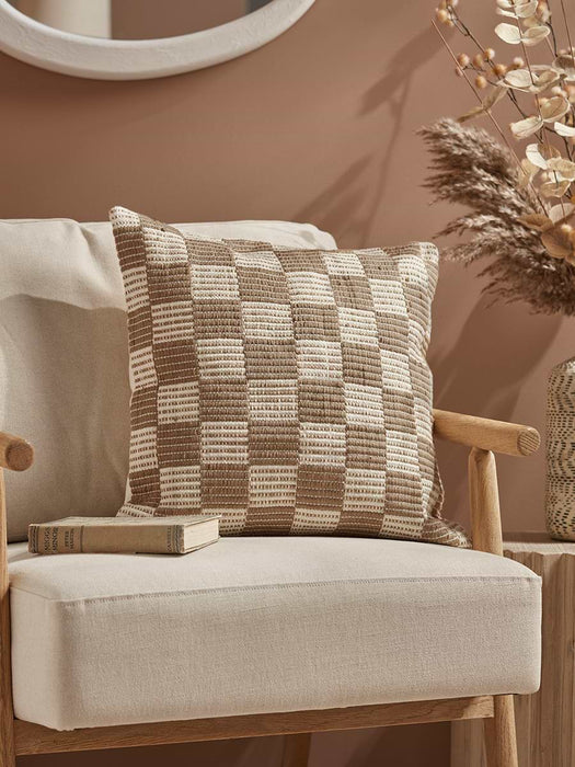 Almada Cushion