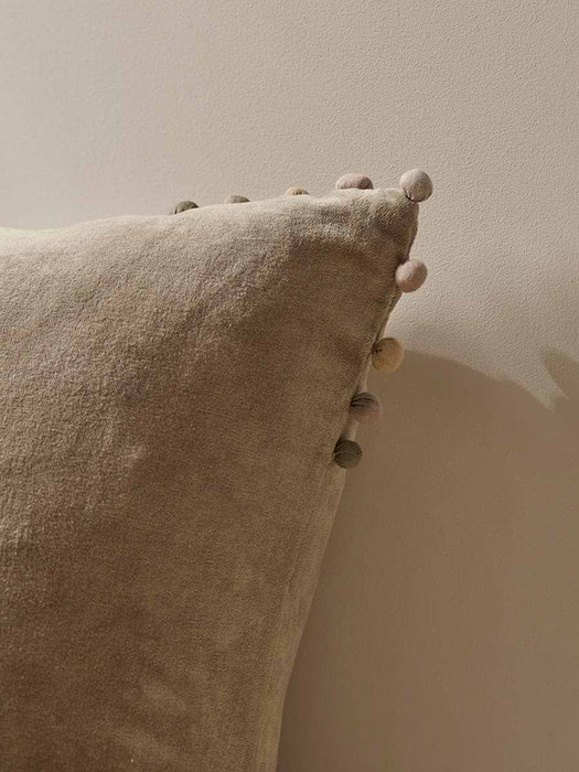 Jardim Cushion