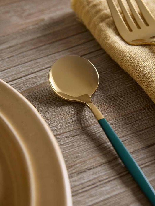 Sixteen Piece Cutlery Set - Emerald & Gold