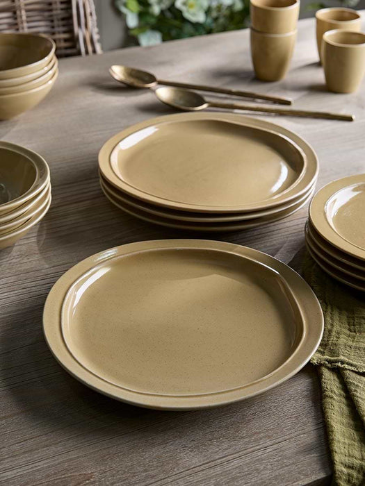 Four Etta Dinner Plates