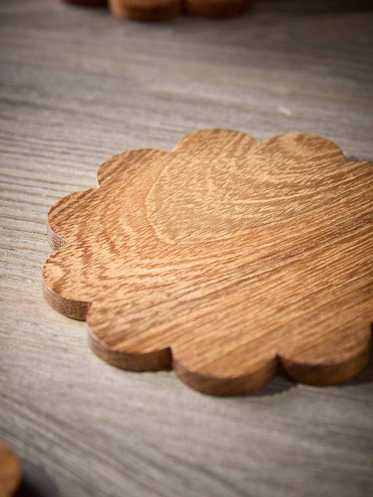 Scalloped Wooden Coaster Set