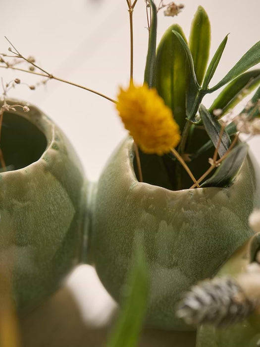 Egg Circle Vase