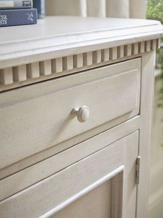 Biji Sideboard