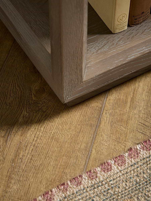 Varde Side Table