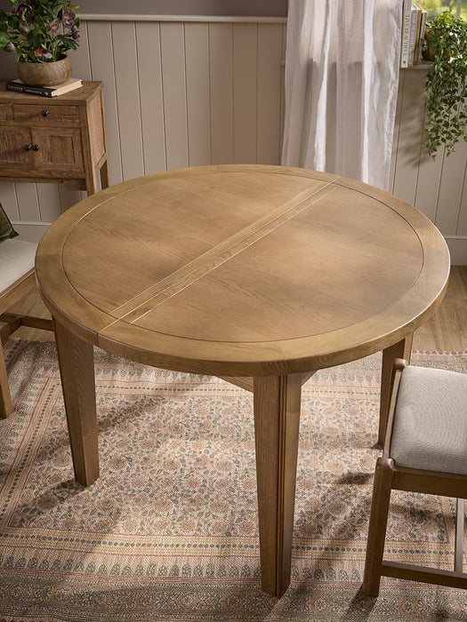 Effi Extendable Round Dining Table