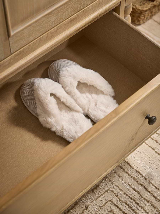 Namur Wardrobe