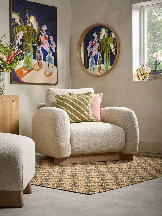 Nina Armchair